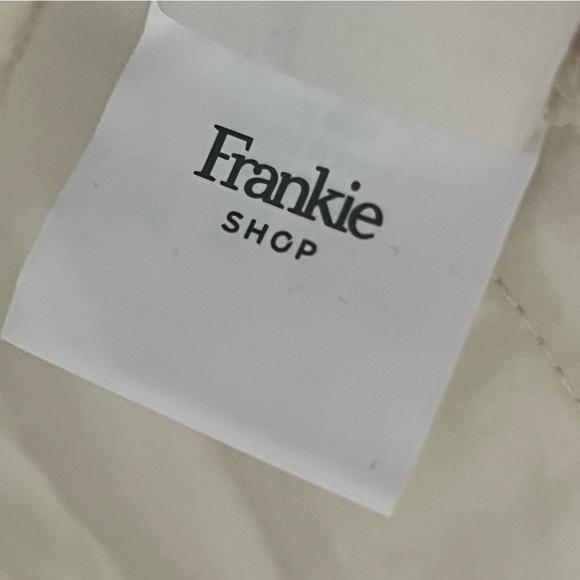The Frankie Shop Quilted Padded Ripstop Jacket in Ivory M/L - Picture 8 of 12